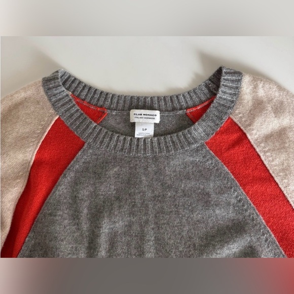Club Monaco Sweaters - Club Monaco Colour Block 100% cashmere Crew Neck Sweater